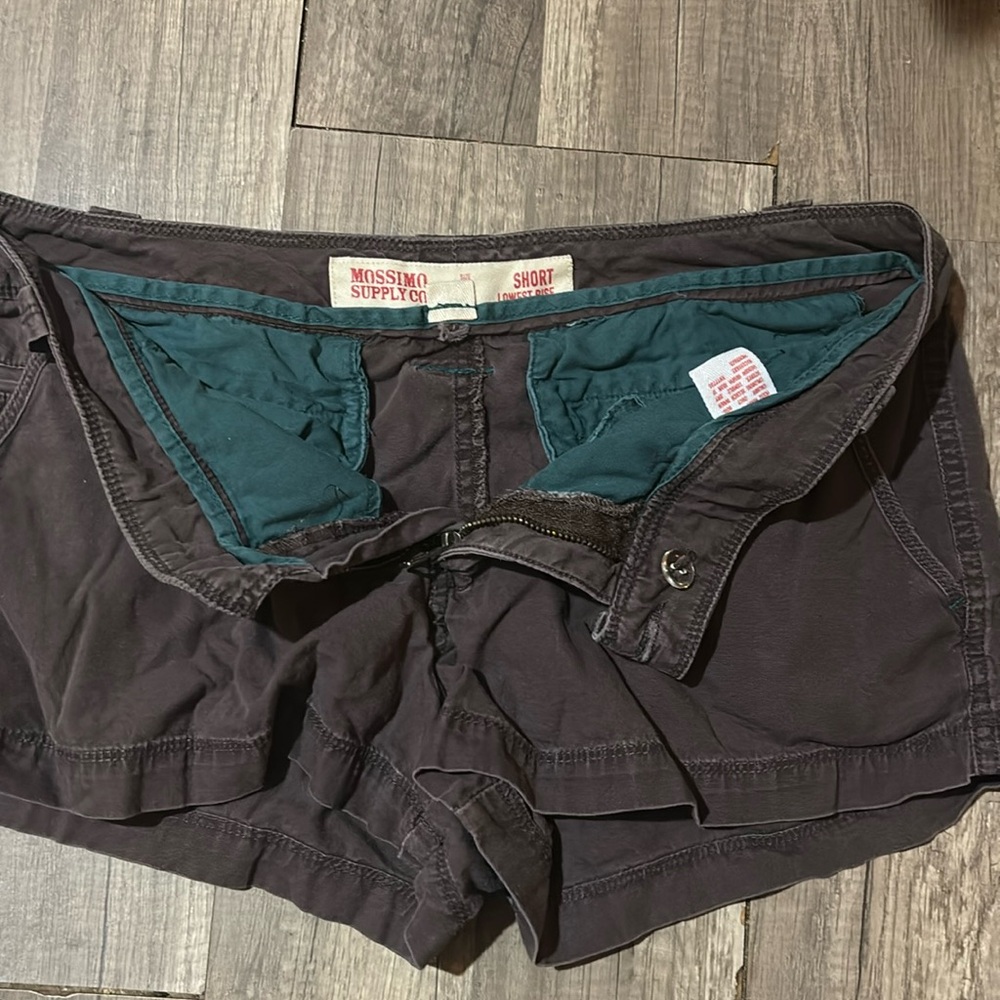 Women Mossimo supply company shorts